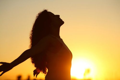 Le Massage Bikutsi : demander à la terre de nous donner son énergie